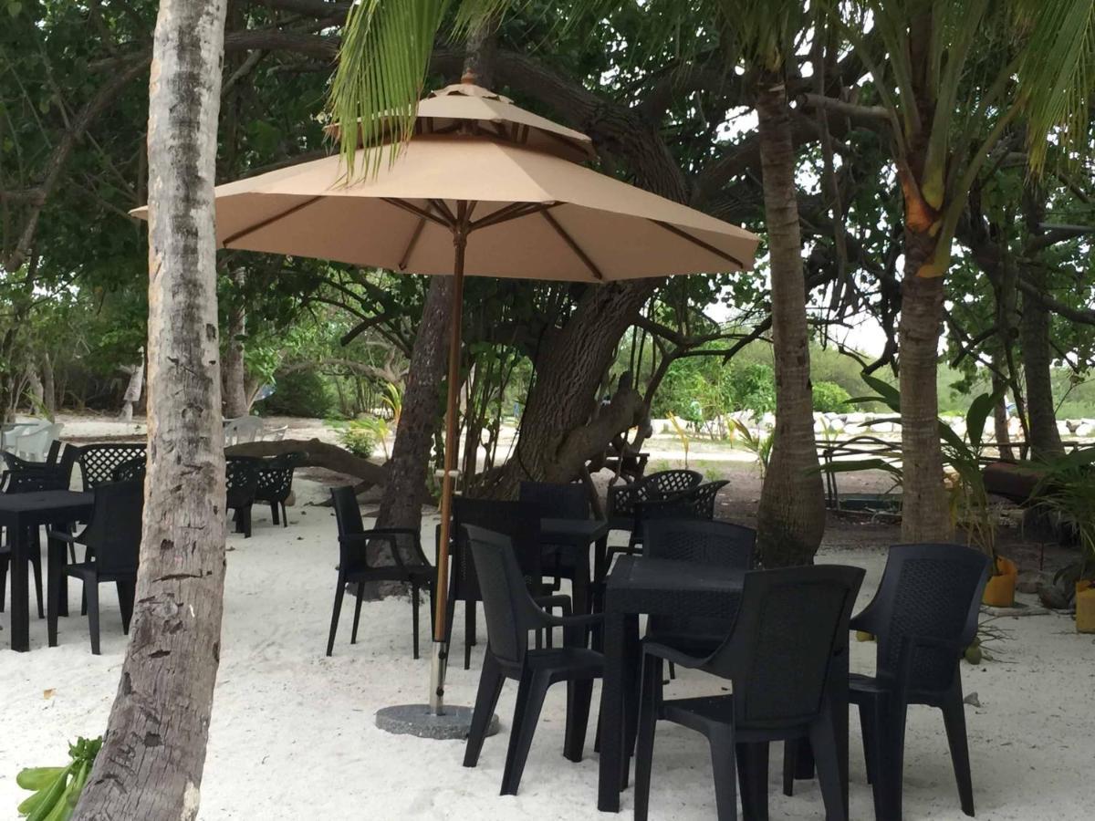 Surf Yoga Camp Thulusdhoo Exterior foto